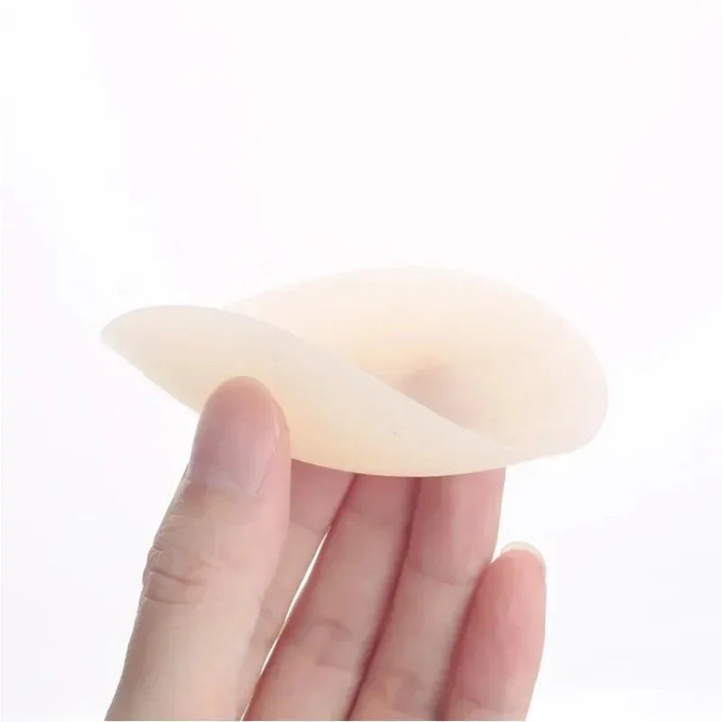 Invisible Silicone Nipple Covers - Reusable Breast Petals for Ultimate Comfort and Style